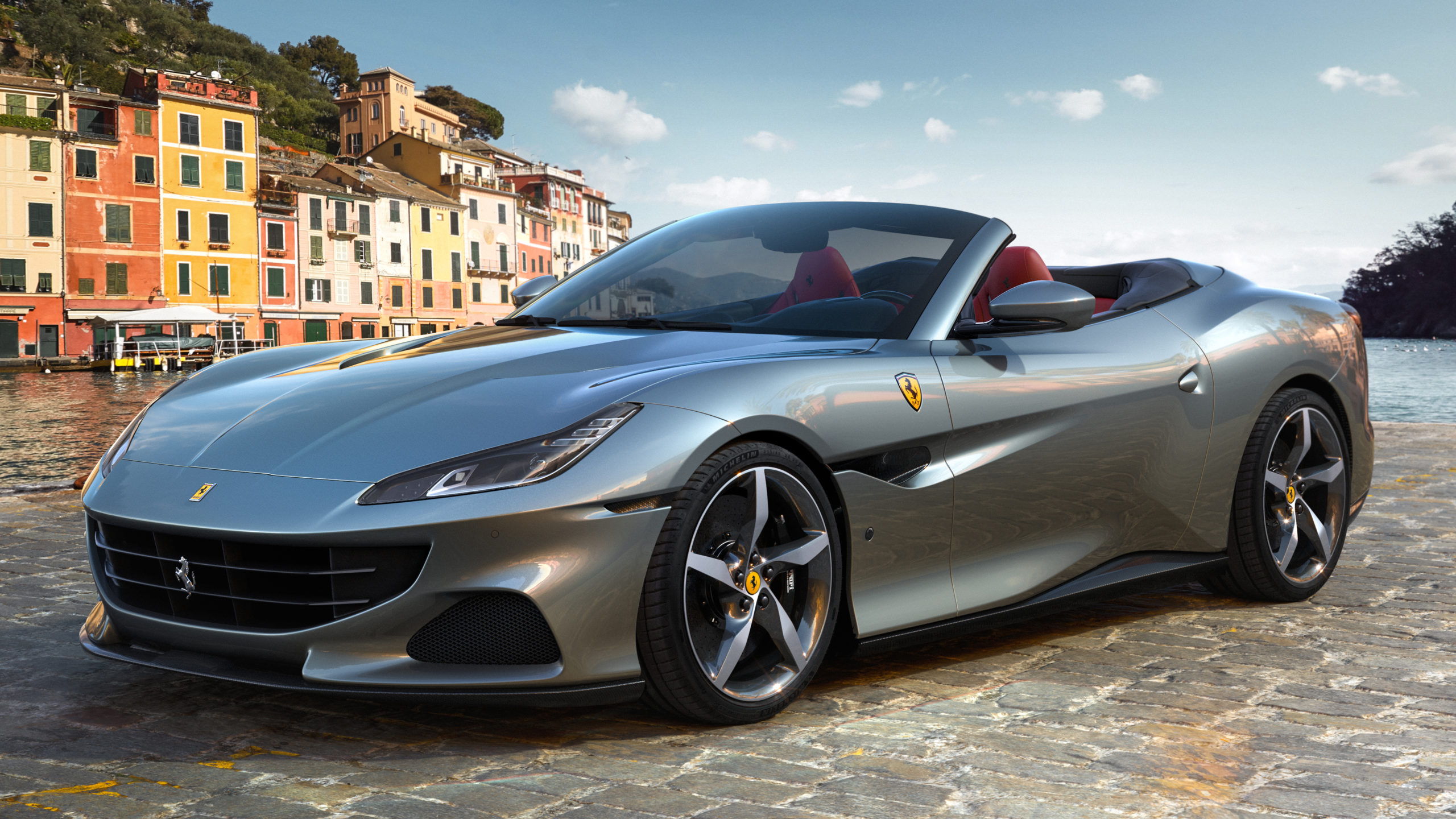 Nuova Ferrari Portofino M, la spider di Maranello ora è “Modificata”