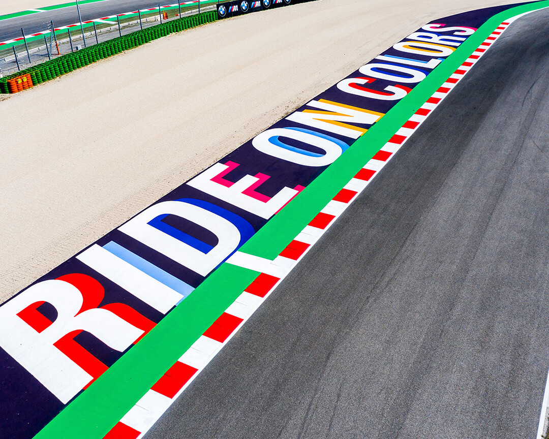 Storico passaggio del Misano World Circuit disegnato da Aldo Drudi