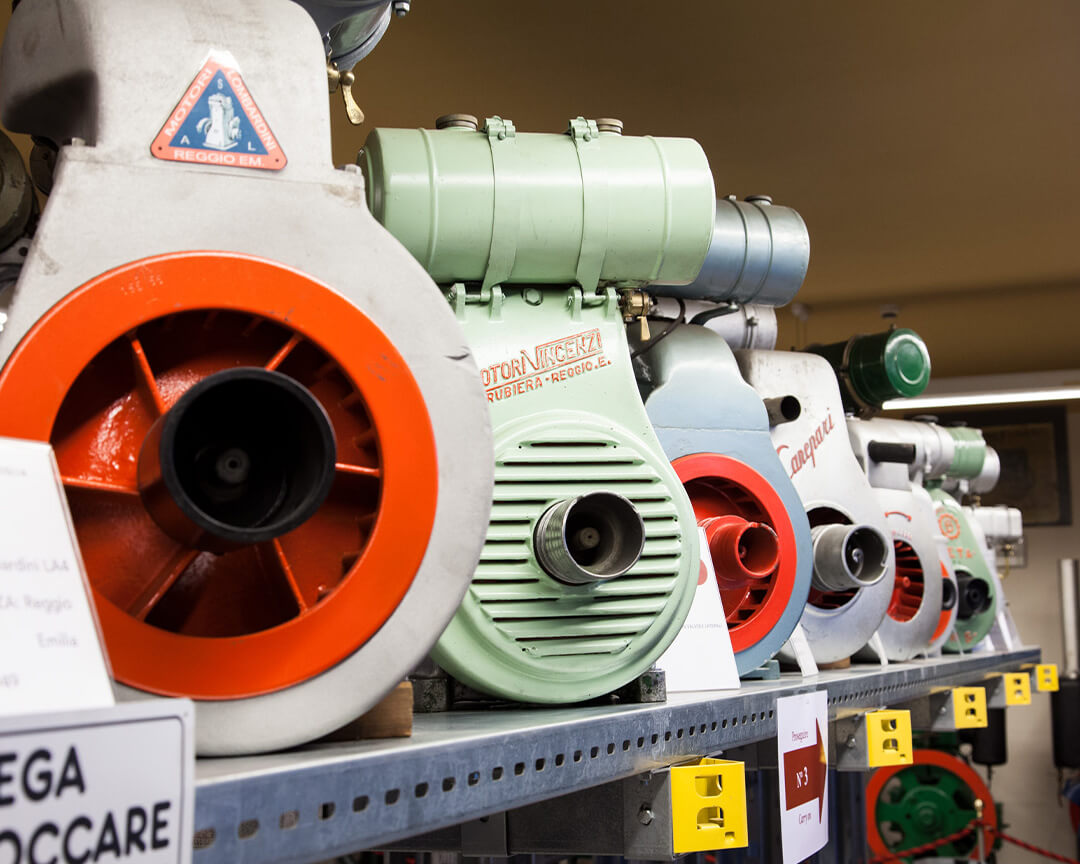 Details on agricultural engine collection