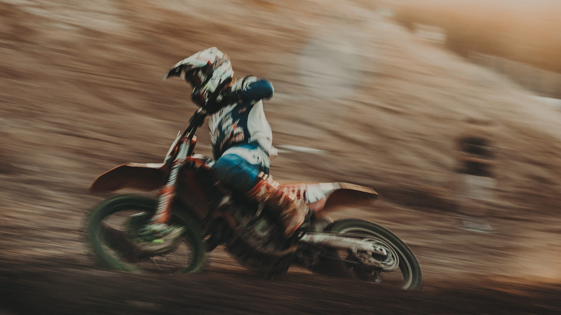 Motocross driver on the move