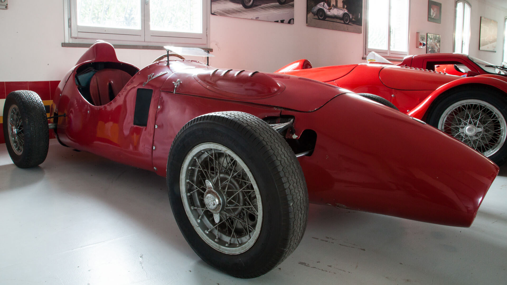 Auto d'epoca monoposto Bandini rossa