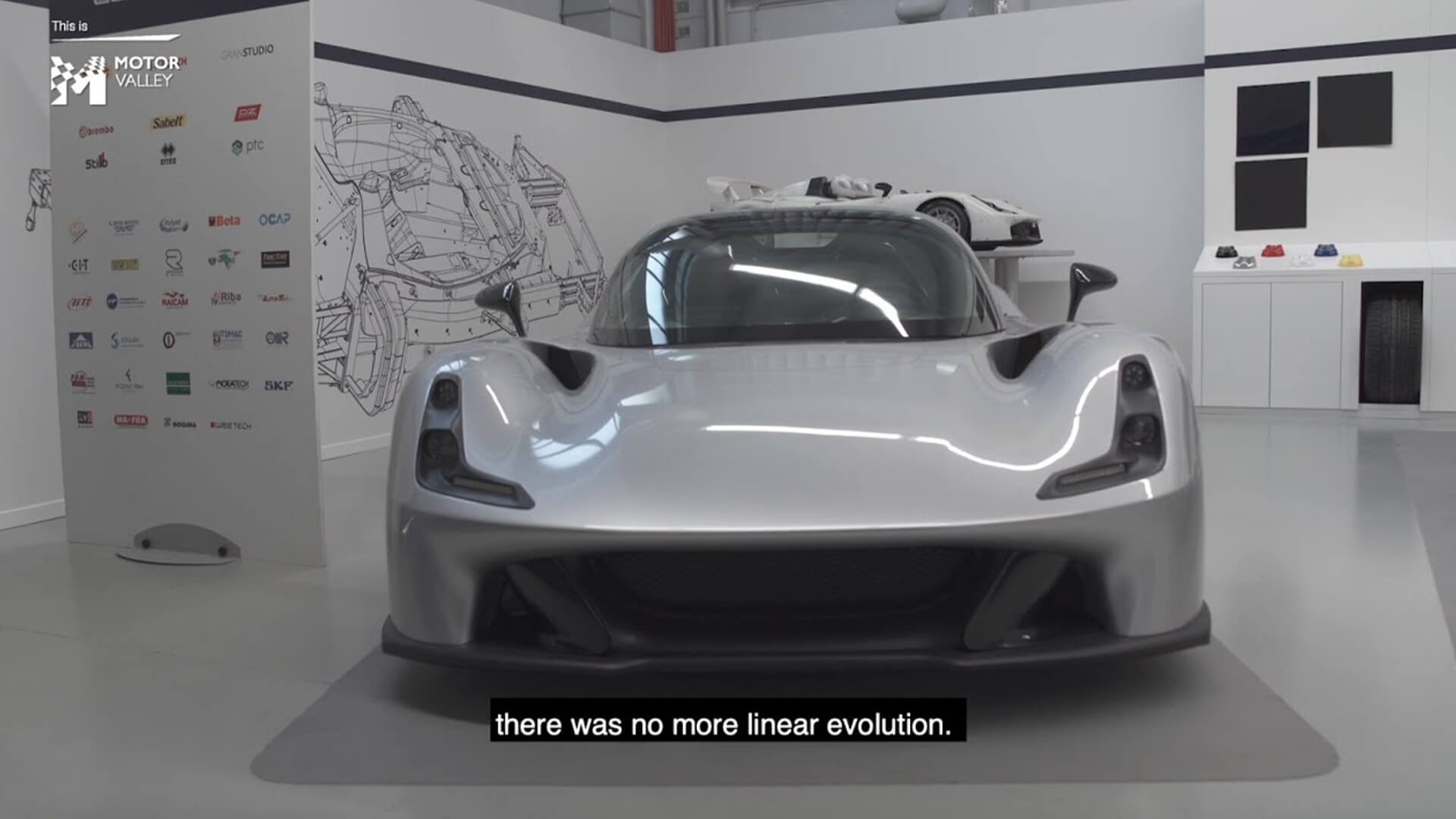gray Dallara model