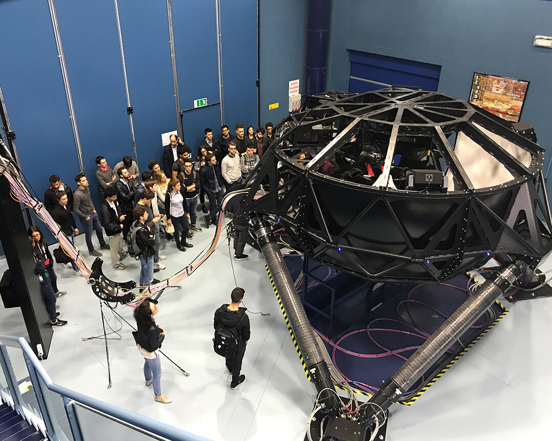 Master in Advanced Automotive Electronic Engineering - MUNER