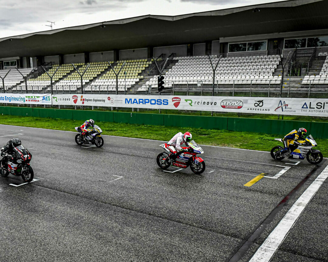Five prototypes of electric bikes on wet grid