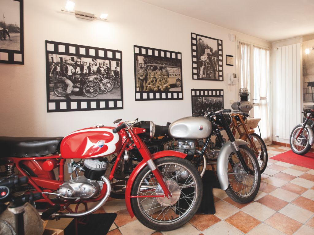 Moto Maserati esposte presso la Collezione Ascari.