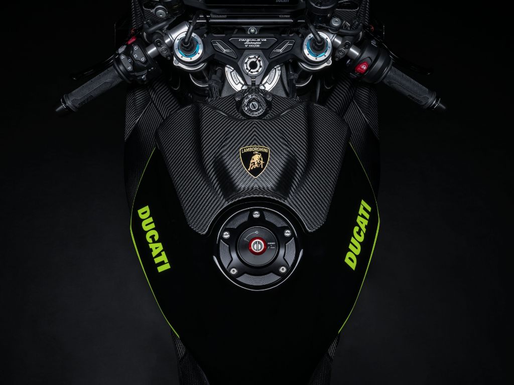 Panigale V4 Lamborghni