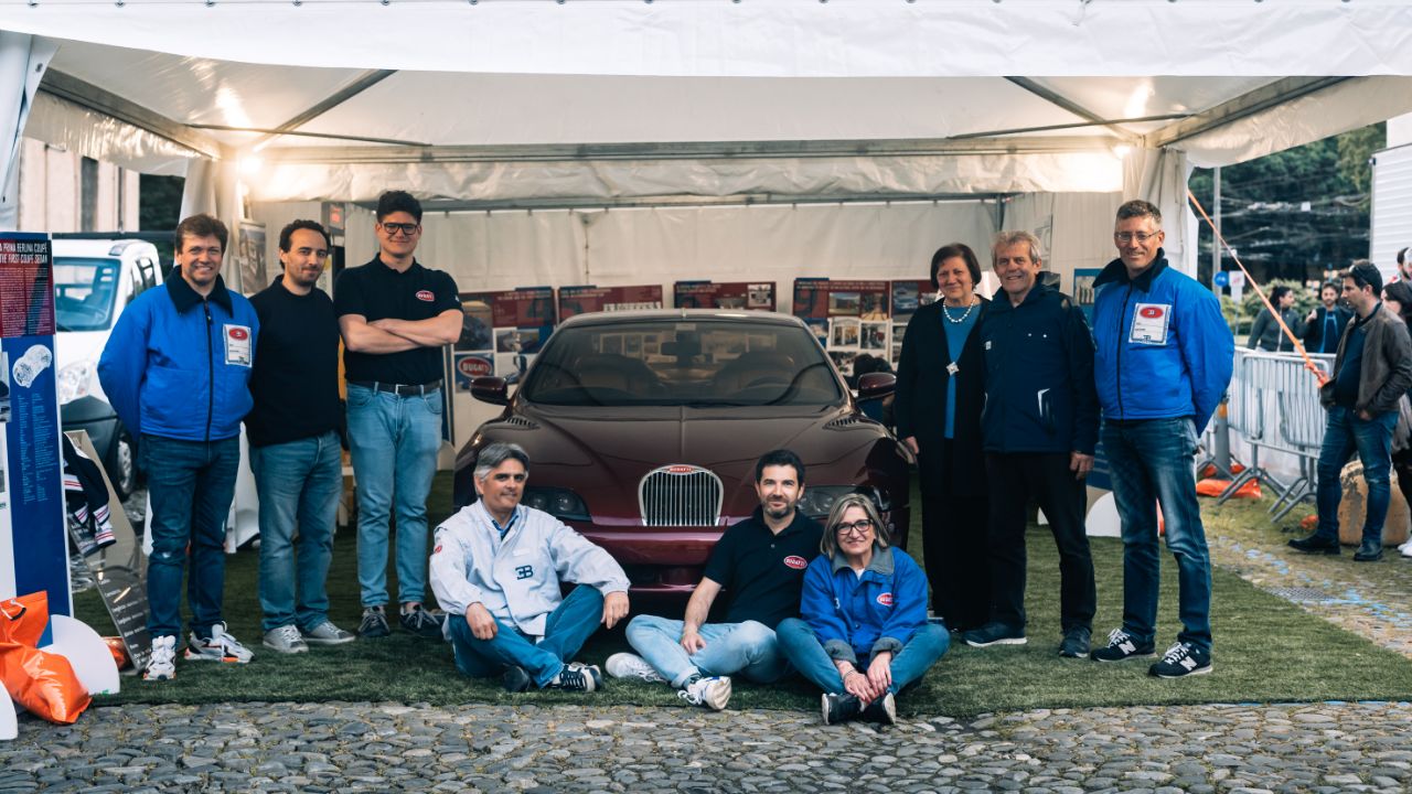Il team di Bugatti Automobili Campogalliano.