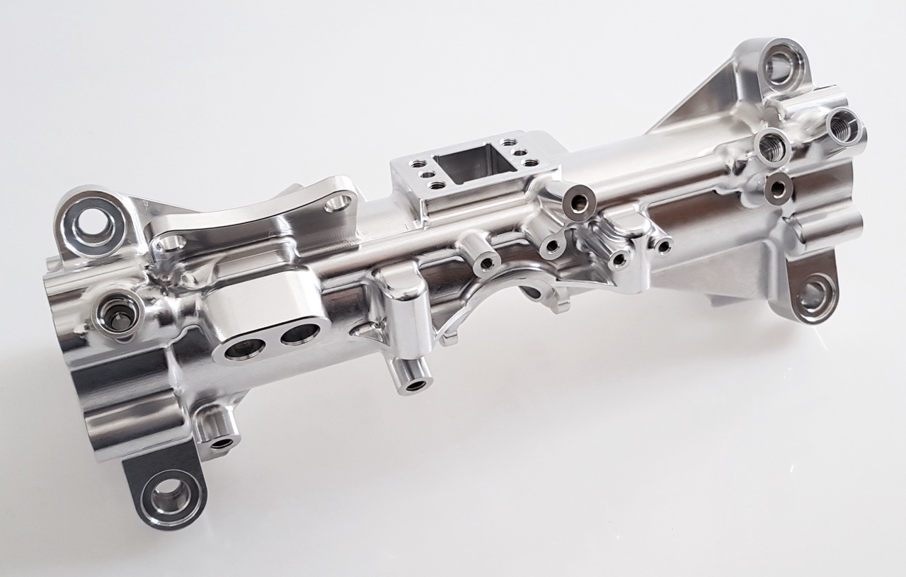 Lavorazione meccanica CNC di precisione in alluminio.