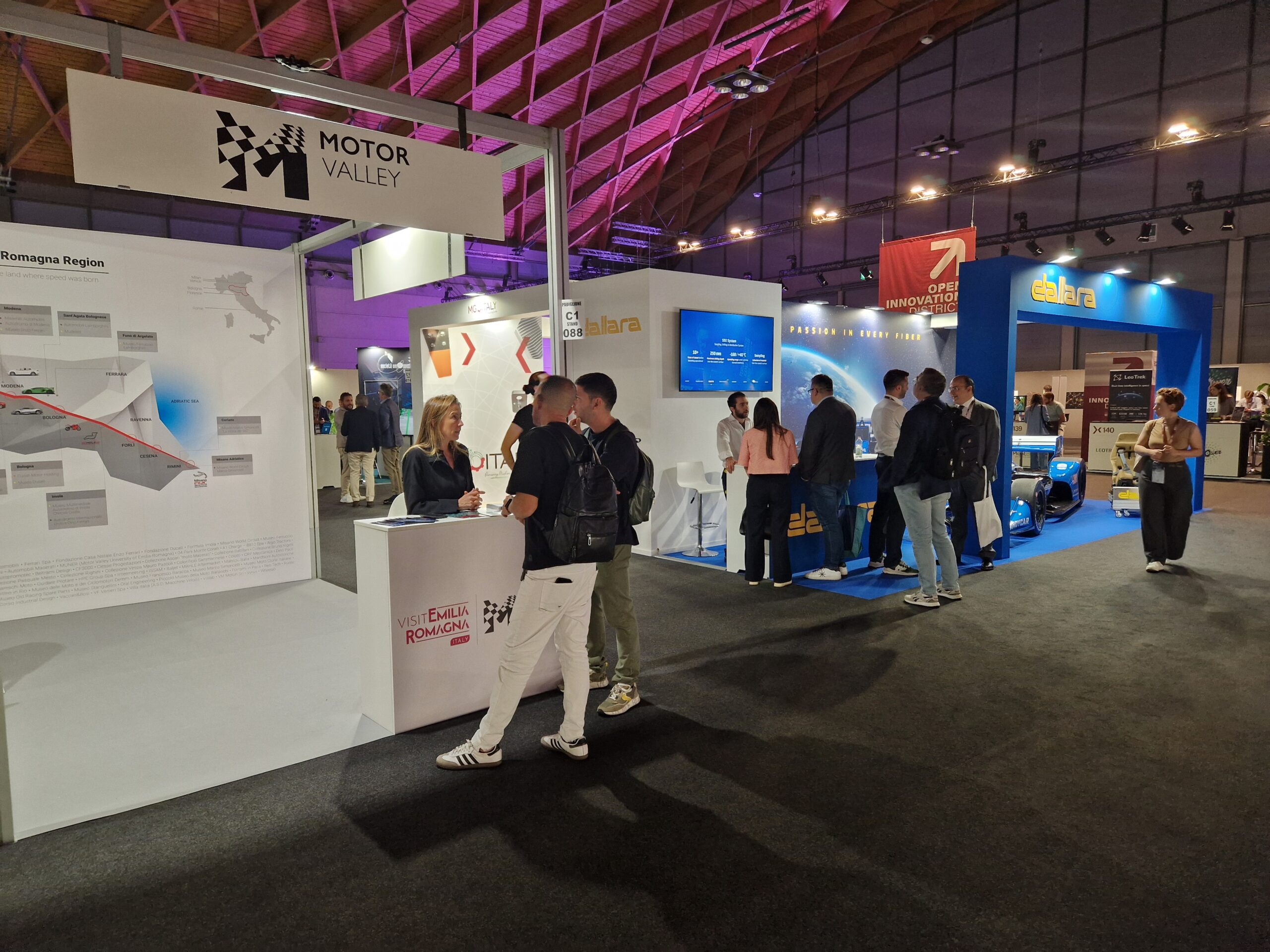 Gli stand di Motor Valley e Dallara a Bex 2026.